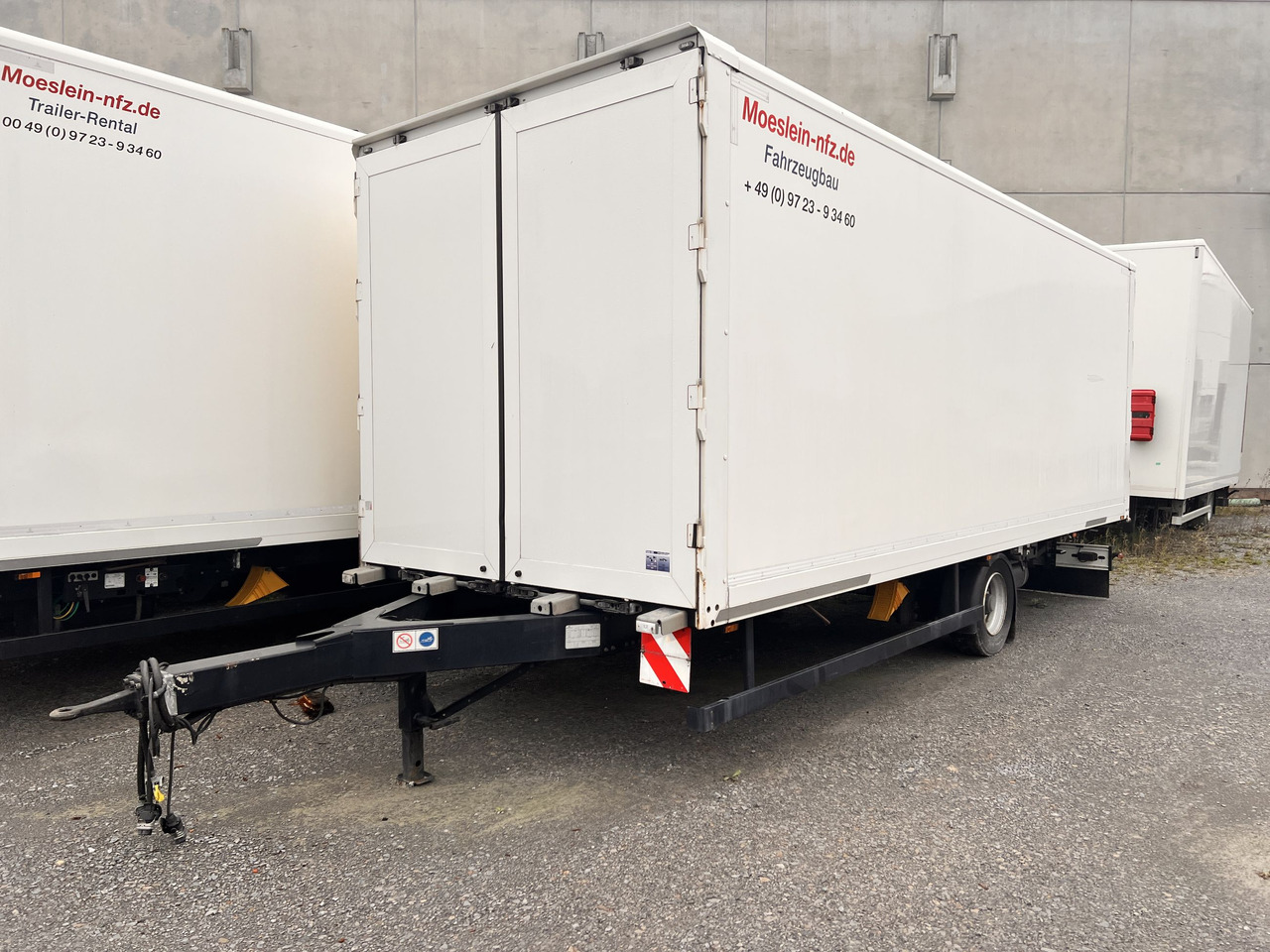 Möslein EK 1- D 7,3 1 Achs Kofferanhänger Durchladen7,08 m lang - Ρυμούλκα κόφα: φωτογραφία 2 Möslein EK 1- D 7,3 1 Achs Kofferanhänger Durchladen7,08 m lang - Ρυμούλκα κόφα: φωτογραφία 2