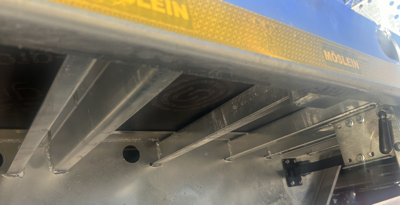 Möslein T 3 Plato 9 m 3 Achs Jumbo- Plato- Anhänger 9 m, Mega - Τρέιλερ πλατφόρμα/ Καρότσα: φωτογραφία 5 Möslein T 3 Plato 9 m 3 Achs Jumbo- Plato- Anhänger 9 m, Mega - Τρέιλερ πλατφόρμα/ Καρότσα: φωτογραφία 5