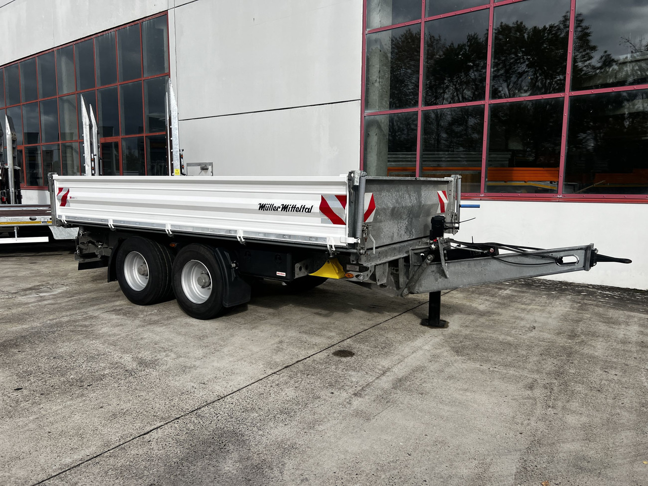 Müller Mitteltal TA-2 14,4 t Tandemkipper- Tieflader Breitbereifung NEUWERTIG - Ρυμούλκα ανατρεπόμενο: φωτογραφία 1 Müller Mitteltal TA-2 14,4 t Tandemkipper- Tieflader Breitbereifung NEUWERTIG - Ρυμούλκα ανατρεπόμενο: φωτογραφία 1
