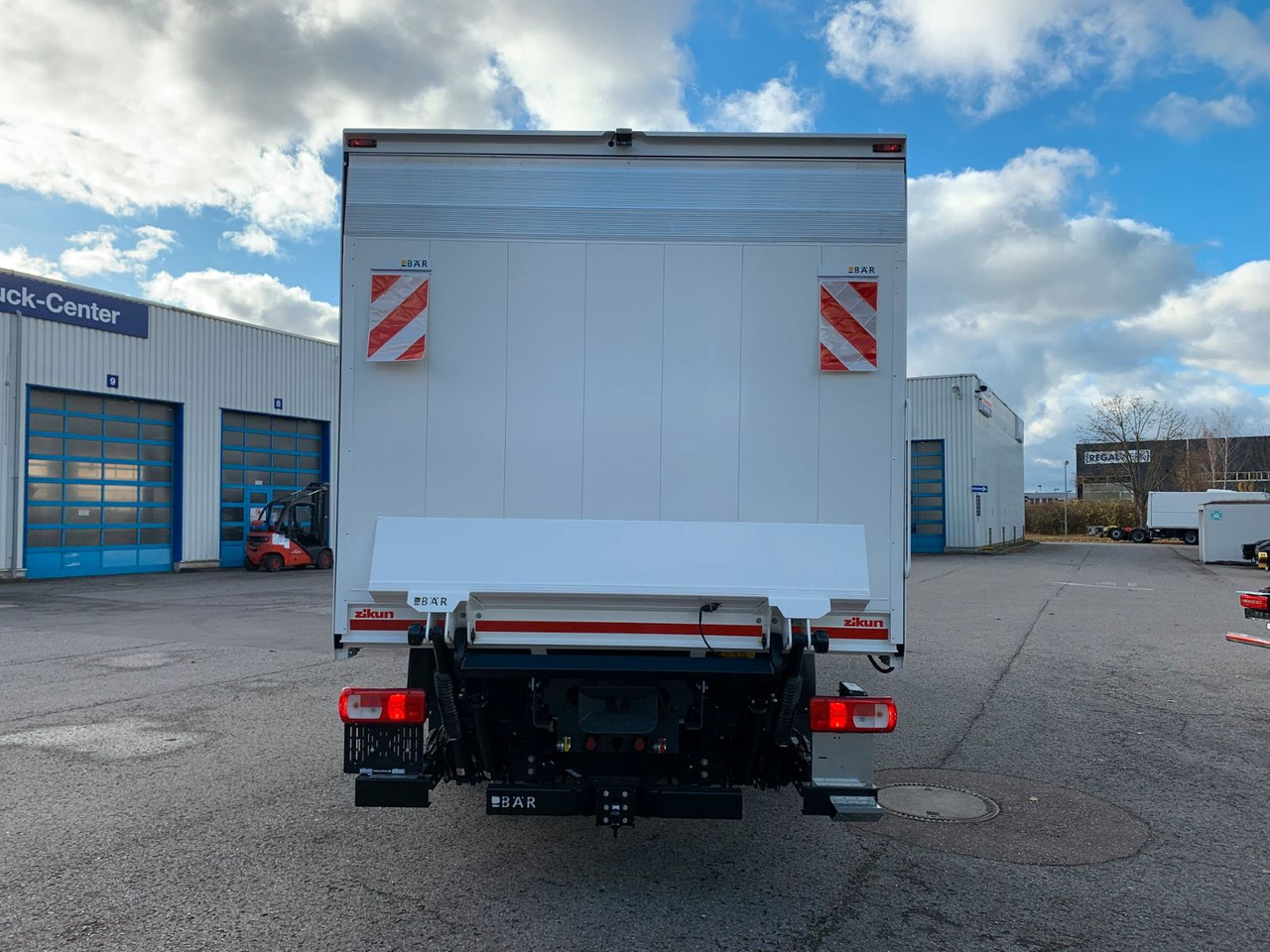 DAF FA XD 370 zikun Swing-Board-Aufbau - Φορτηγό για τη μεταφορά ποτών: φωτογραφία 5 DAF FA XD 370 zikun Swing-Board-Aufbau - Φορτηγό για τη μεταφορά ποτών: φωτογραφία 5