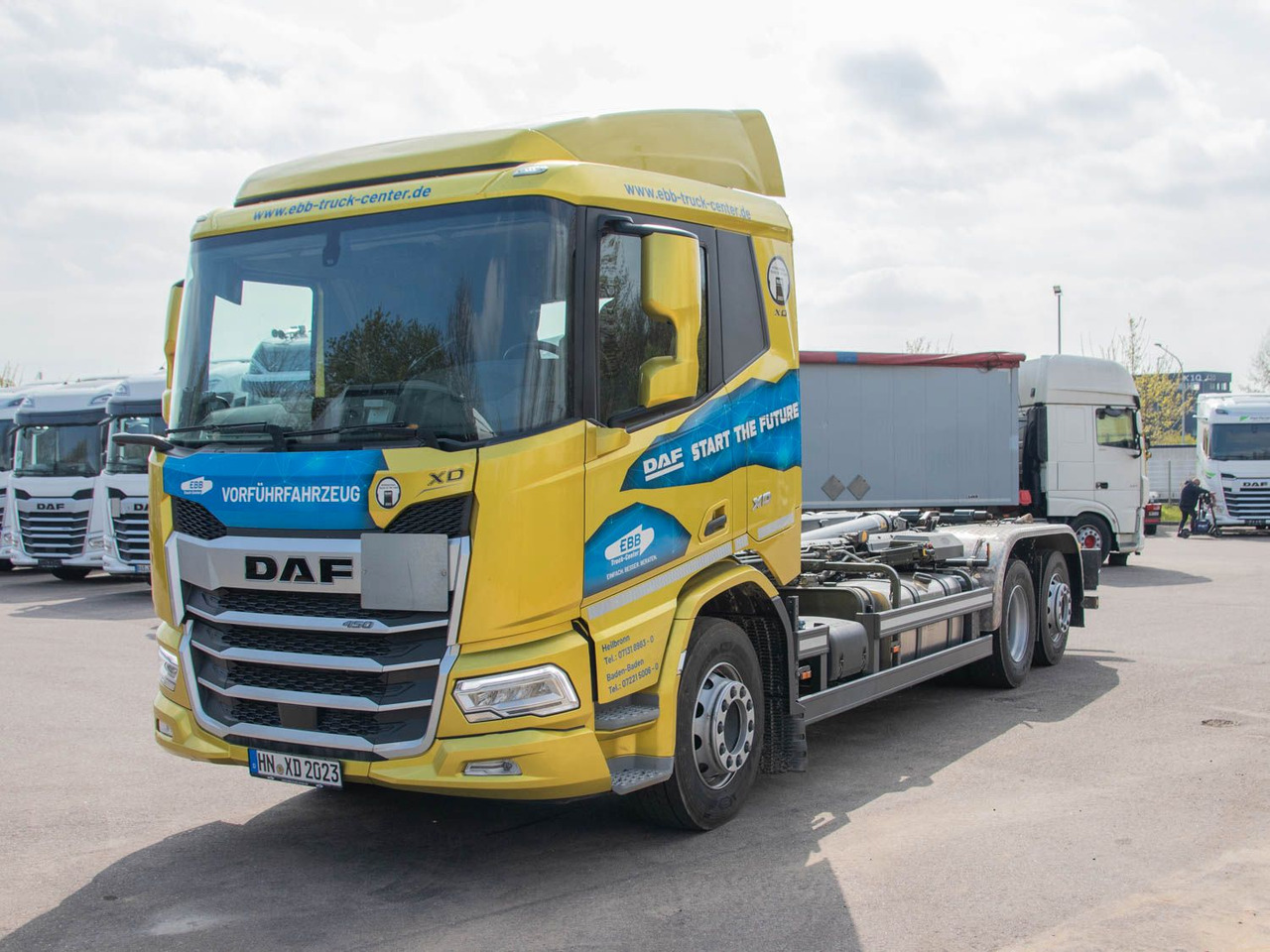 DAF FAN XD 450 SL Meiller Abrollkipper DAF FAN XD 450 SL Meiller Abrollkipper - Φορτηγό φόρτωσης γάντζου: φωτογραφία 3 DAF FAN XD 450 SL Meiller Abrollkipper DAF FAN XD 450 SL Meiller Abrollkipper - Φορτηγό φόρτωσης γάντζου: φωτογραφία 3