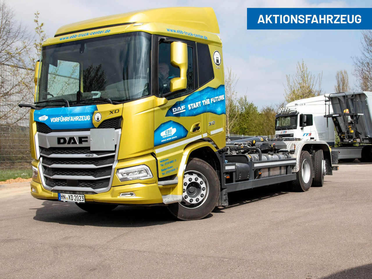 DAF FAN XD 450 SL Meiller Abrollkipper DAF FAN XD 450 SL Meiller Abrollkipper - Φορτηγό φόρτωσης γάντζου: φωτογραφία 1 DAF FAN XD 450 SL Meiller Abrollkipper DAF FAN XD 450 SL Meiller Abrollkipper - Φορτηγό φόρτωσης γάντζου: φωτογραφία 1
