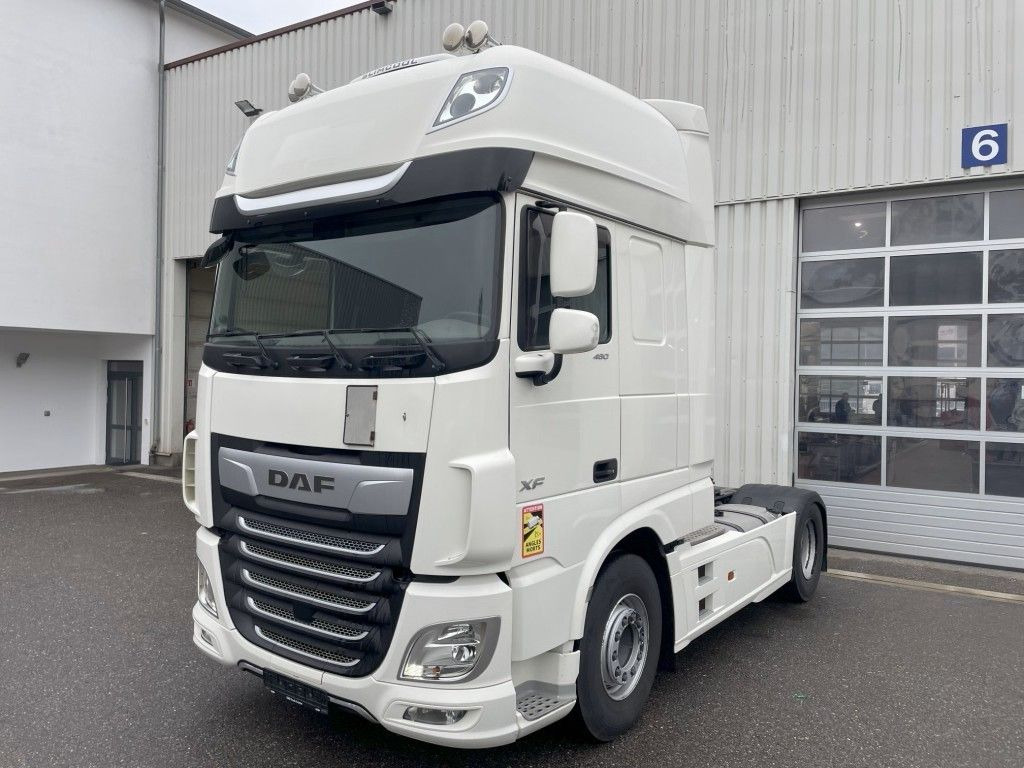 DAF FT XF 480 SSC, Federung: Luft/Luft - Τράκτορας: φωτογραφία 1 DAF FT XF 480 SSC, Federung: Luft/Luft - Τράκτορας: φωτογραφία 1