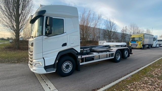 DAF XF 480 FAN Abroller VDL - Φορτηγό φόρτωσης γάντζου: φωτογραφία 1 DAF XF 480 FAN Abroller VDL - Φορτηγό φόρτωσης γάντζου: φωτογραφία 1