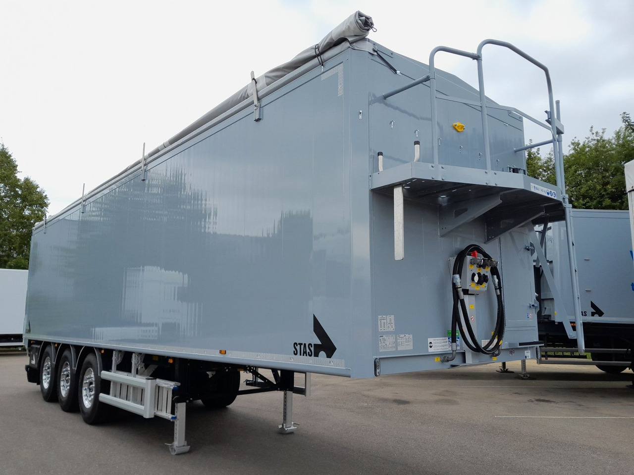 Stas farmSTAR 60,4 cbm - Επικαθήμενο μεταφορική βουτσάς: φωτογραφία 2 Stas farmSTAR 60,4 cbm - Επικαθήμενο μεταφορική βουτσάς: φωτογραφία 2