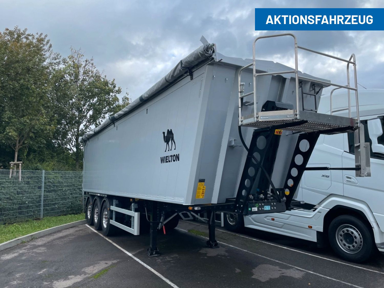 Wielton Bulk Master 51 cbm 3-Achs Alukipper Wielton Bulk Master 51 cbm 3-Achs Alukipper - Επικαθήμενο ανατρεπόμενο: φωτογραφία 1 Wielton Bulk Master 51 cbm 3-Achs Alukipper Wielton Bulk Master 51 cbm 3-Achs Alukipper - Επικαθήμενο ανατρεπόμενο: φωτογραφία 1