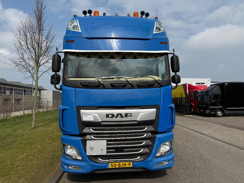 DAF XF 460 showtruck 4-2017 SSC 460 XF - Τράκτορας: φωτογραφία 3 DAF XF 460 showtruck 4-2017 SSC 460 XF - Τράκτορας: φωτογραφία 3