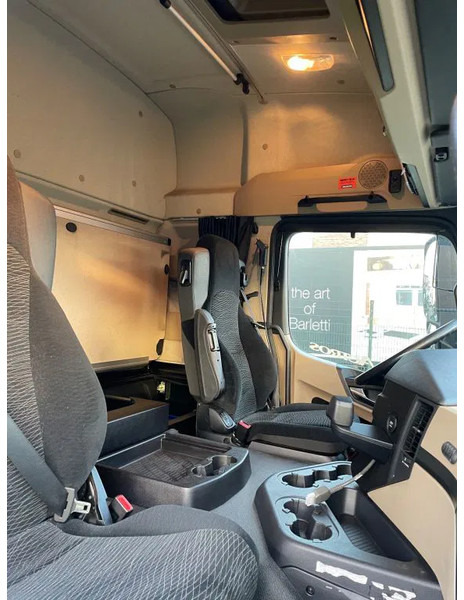 Mercedes-Benz Actros 1833 ! 2018 - Τράκτορας: φωτογραφία 5 Mercedes-Benz Actros 1833 ! 2018 - Τράκτορας: φωτογραφία 5