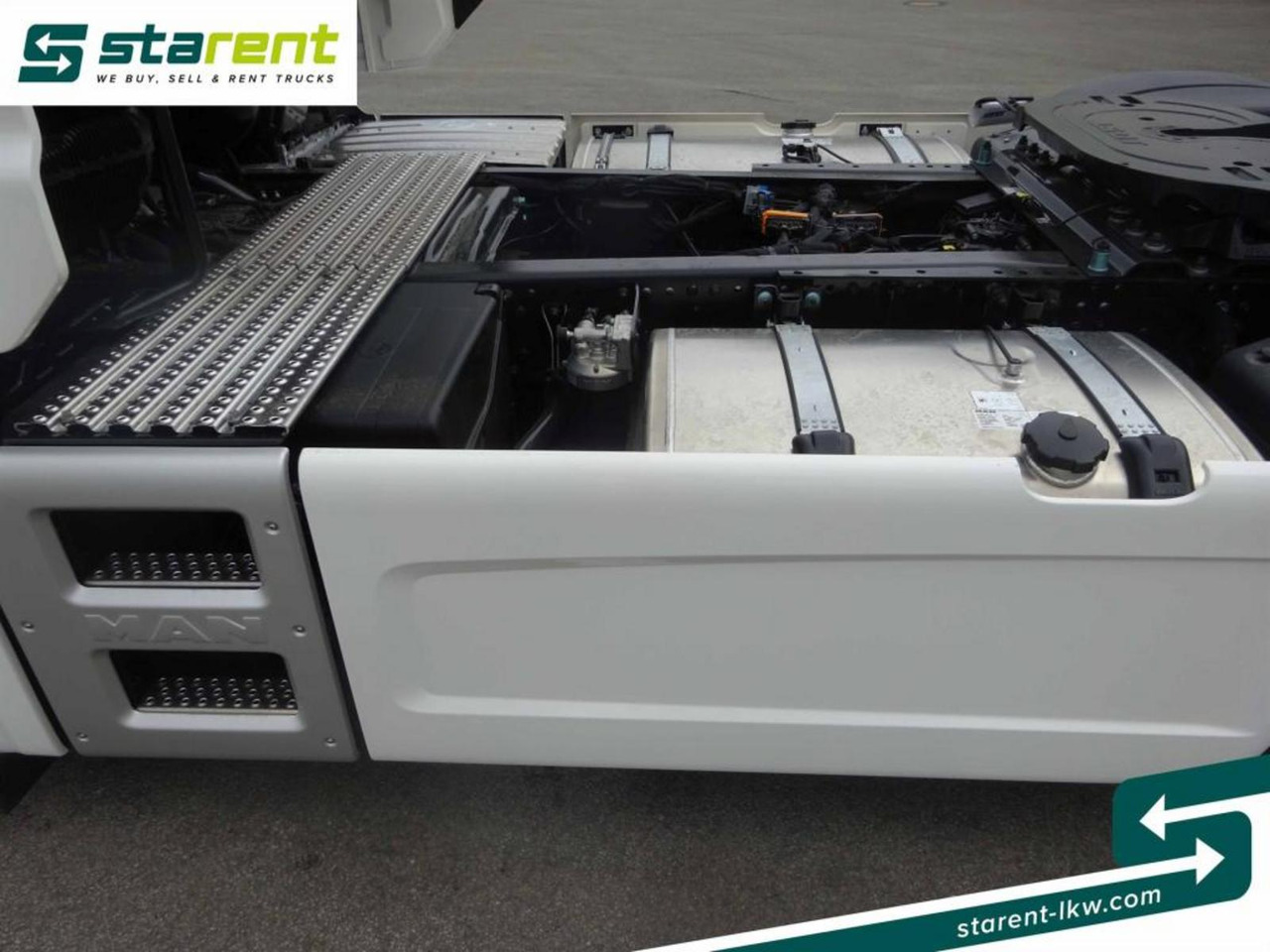 Τράκτορας MAN TGX 18.540 LL Retarder Leder Alcoa Navi MIETE: φωτογραφία 9