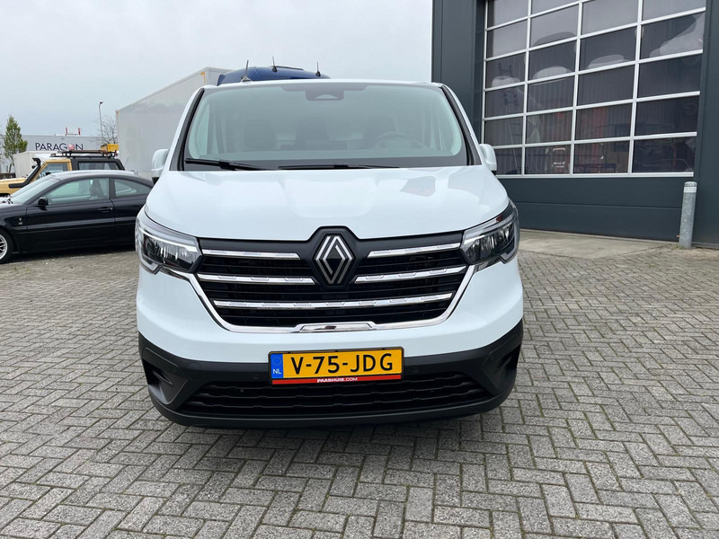 Renault Trafic E-Tech Red L2 H1, Nieuwstaat/New condition, Lees omschrijving/Read description - Μικρό βαν, Ηλεκτρικό van: φωτογραφία 4 Renault Trafic E-Tech Red L2 H1, Nieuwstaat/New condition, Lees omschrijving/Read description - Μικρό βαν, Ηλεκτρικό van: φωτογραφία 4