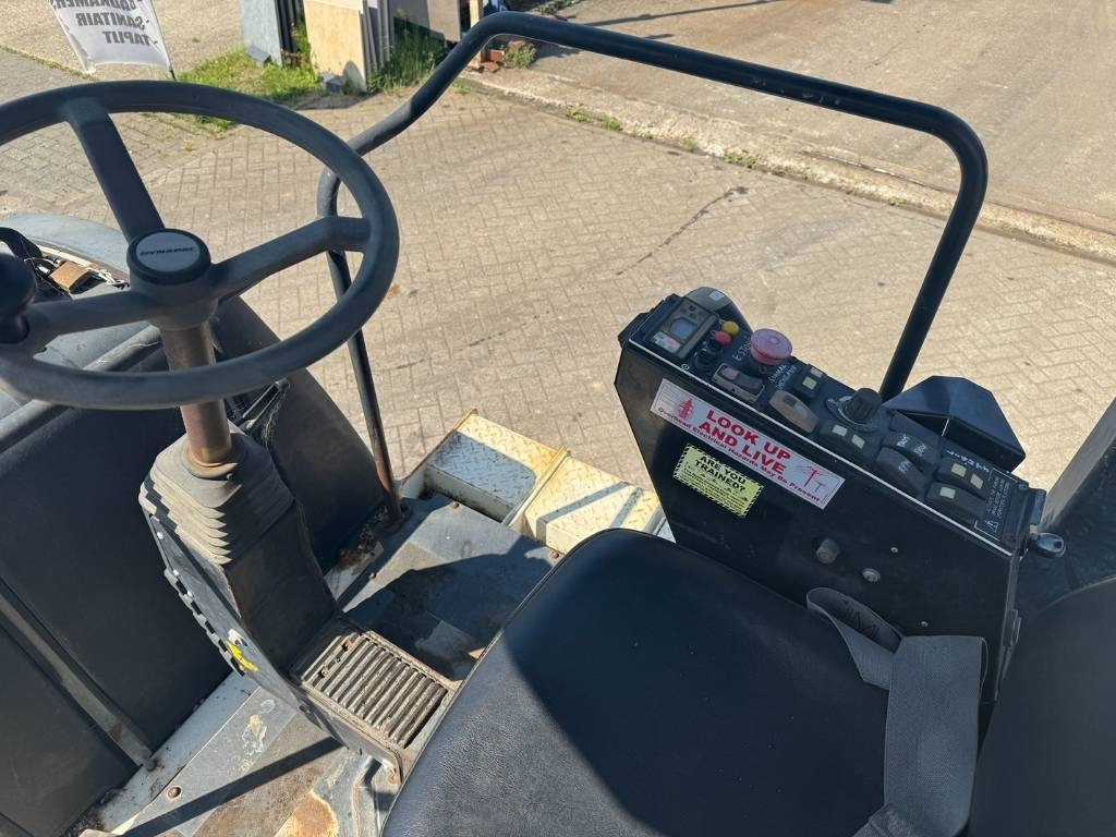 Πνευματικός οδοστρωτήρας Dynapac CP 142: φωτογραφία 10 Πνευματικός οδοστρωτήρας Dynapac CP 142: φωτογραφία 10