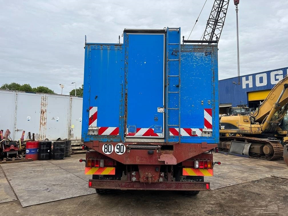 Iveco eurocargo 135E18 4x4 - Φορτηγό κόφα: φωτογραφία 4 Iveco eurocargo 135E18 4x4 - Φορτηγό κόφα: φωτογραφία 4
