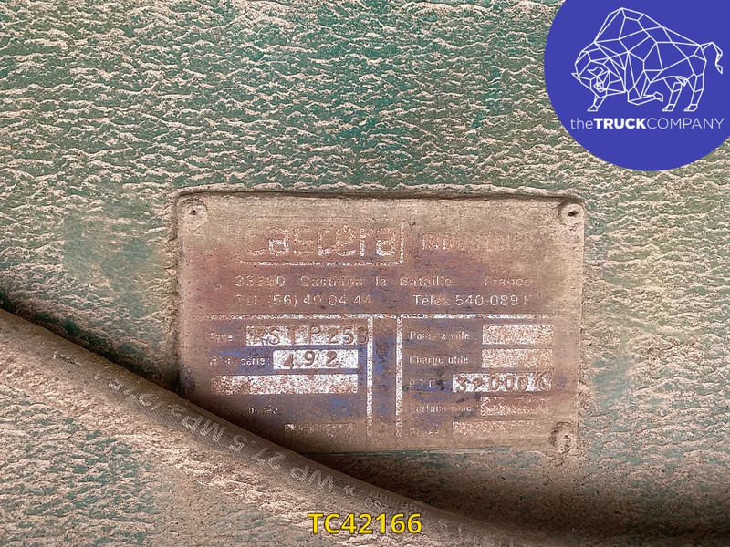 Castera - Επικαθήμενο με χαμηλό δάπεδο: φωτογραφία 2 Castera - Επικαθήμενο με χαμηλό δάπεδο: φωτογραφία 2