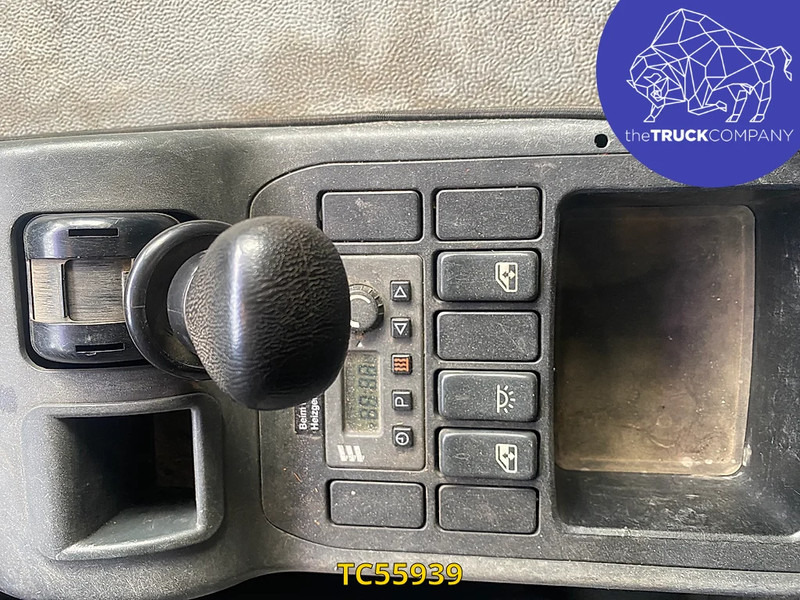 MAN TGA 430 - Φορτηγό μεταφοράς εμπορευματοκιβωτίων/ Κινητό αμάξωμα: φωτογραφία 2 MAN TGA 430 - Φορτηγό μεταφοράς εμπορευματοκιβωτίων/ Κινητό αμάξωμα: φωτογραφία 2