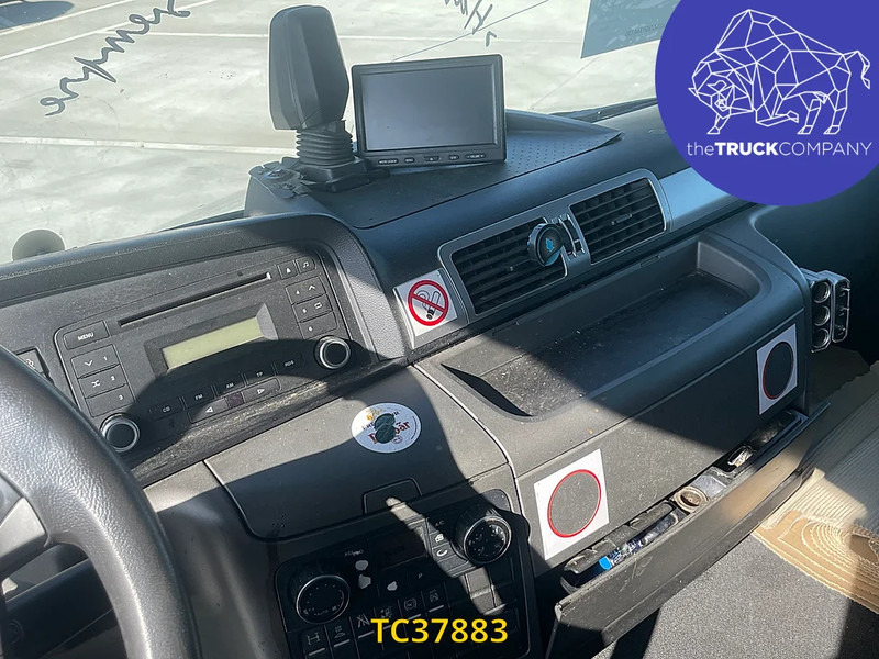 MAN TGL 220 - Φορτηγό μουσαμάς: φωτογραφία 4 MAN TGL 220 - Φορτηγό μουσαμάς: φωτογραφία 4