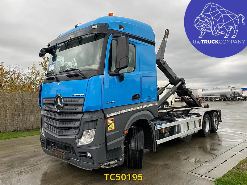 Mercedes-Benz Actros 2645 - Φορτηγό μεταφοράς εμπορευματοκιβωτίων/ Κινητό αμάξωμα: φωτογραφία 1 Mercedes-Benz Actros 2645 - Φορτηγό μεταφοράς εμπορευματοκιβωτίων/ Κινητό αμάξωμα: φωτογραφία 1