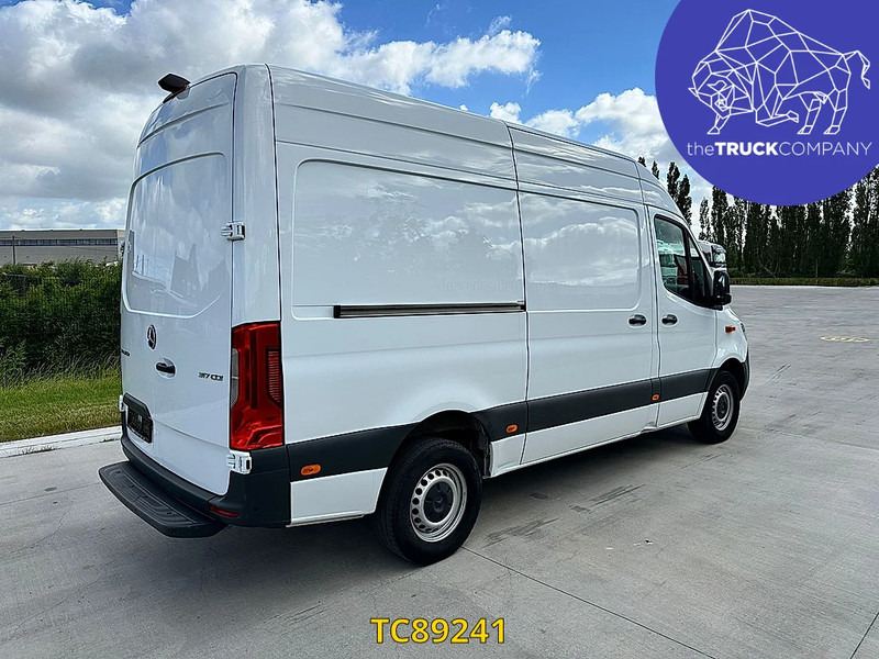 Mercedes-Benz Sprinter 317 CDI L2H2 - Βαν: φωτογραφία 3 Mercedes-Benz Sprinter 317 CDI L2H2 - Βαν: φωτογραφία 3