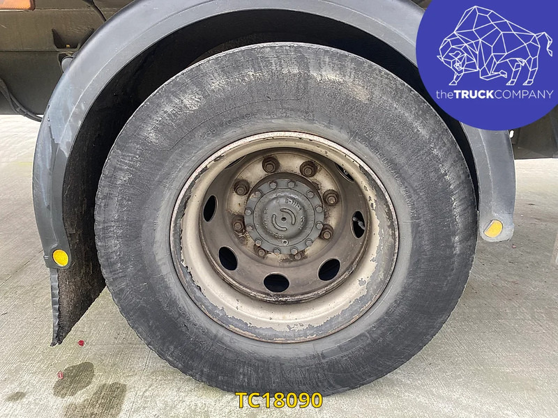 Μίσθωση Renault D 240 Renault D 240: φωτογραφία 15