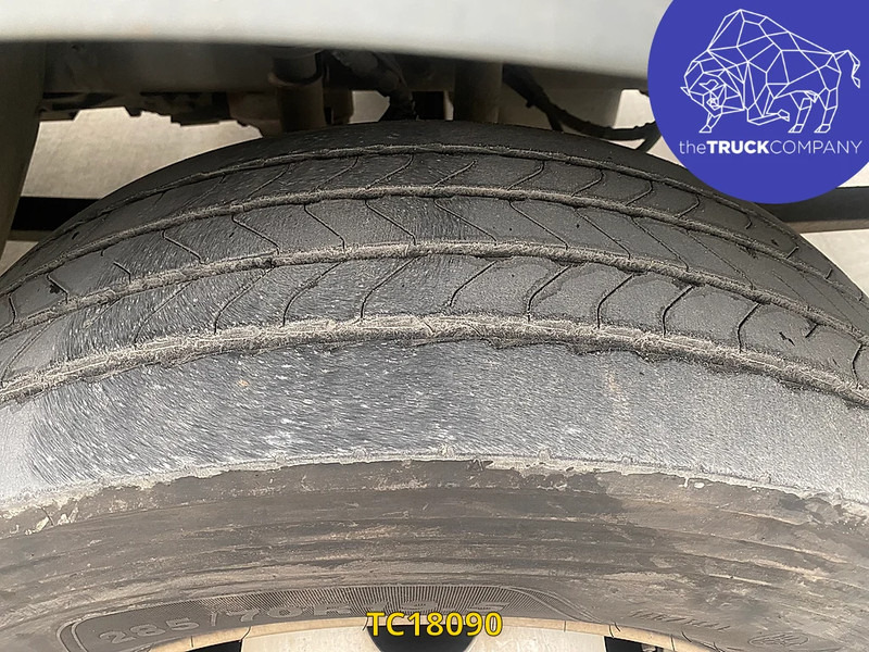 Μίσθωση Renault D 240 Renault D 240: φωτογραφία 12