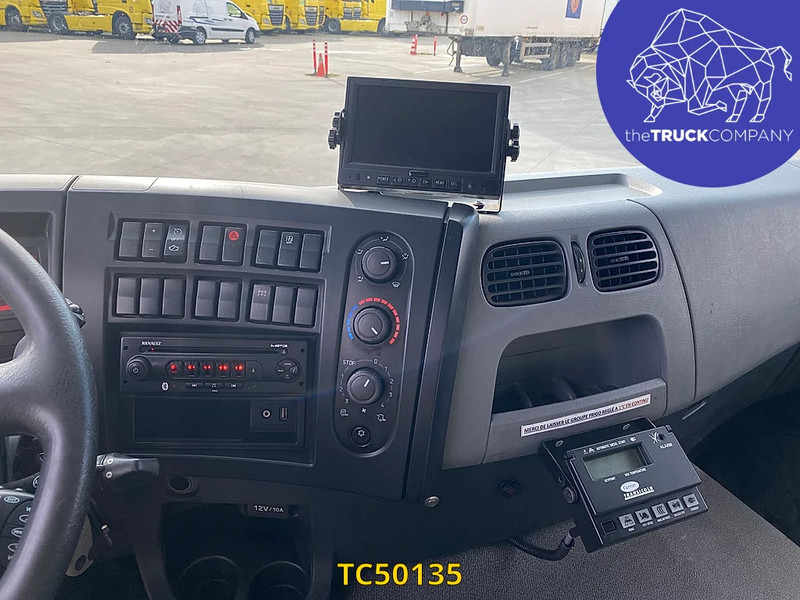 Φορτηγό ψυγείο Renault D 320: φωτογραφία 6