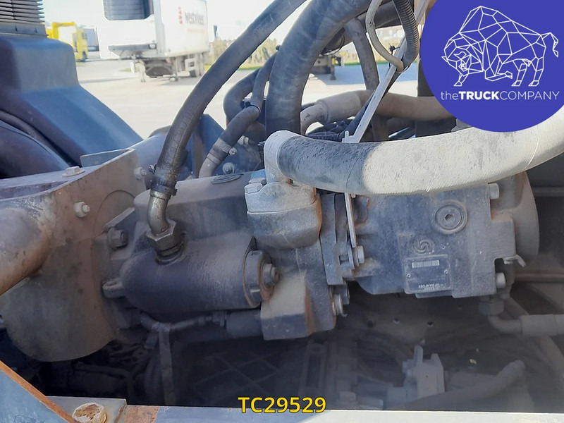Renault Kerax 420 - Μπετονιέρα φορτηγό: φωτογραφία 5 Renault Kerax 420 - Μπετονιέρα φορτηγό: φωτογραφία 5