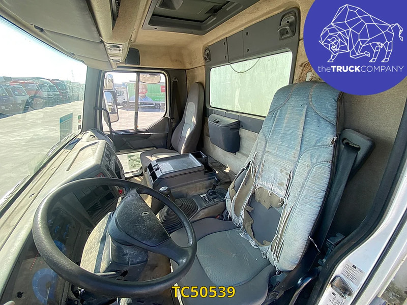 Renault Premium 385 - Φορτηγό κόφα: φωτογραφία 2 Renault Premium 385 - Φορτηγό κόφα: φωτογραφία 2