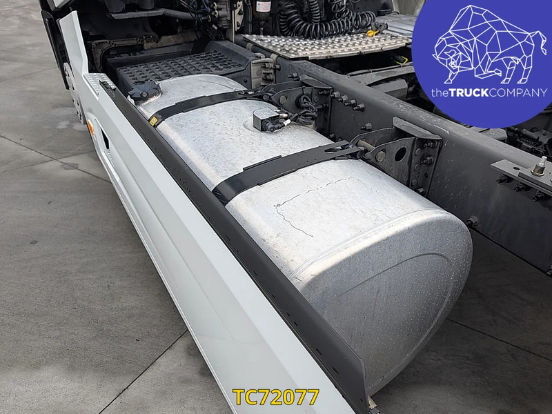 Τράκτορας Renault T 460: φωτογραφία 16