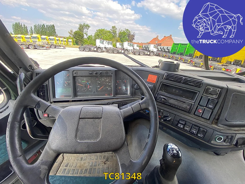 Volvo FH 380 - Φορτηγό μεταφοράς εμπορευματοκιβωτίων/ Κινητό αμάξωμα: φωτογραφία 4 Volvo FH 380 - Φορτηγό μεταφοράς εμπορευματοκιβωτίων/ Κινητό αμάξωμα: φωτογραφία 4
