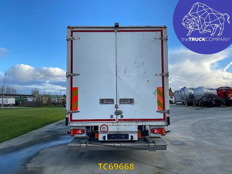 Volvo FL 250 - Φορτηγό κόφα: φωτογραφία 4 Volvo FL 250 - Φορτηγό κόφα: φωτογραφία 4