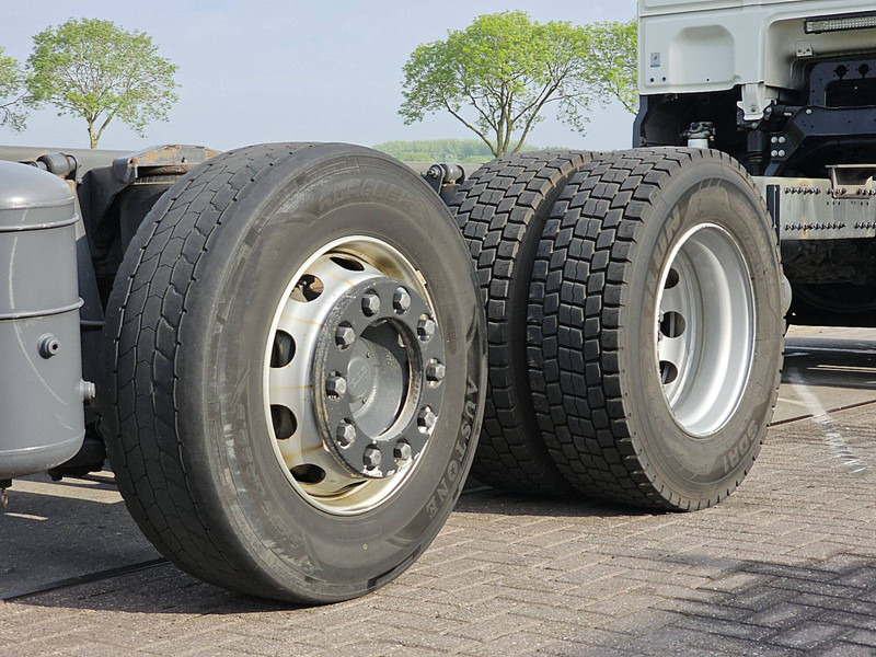 Φορτηγό σασί DAF XF 480 SSC 6X2 FAR: φωτογραφία 18