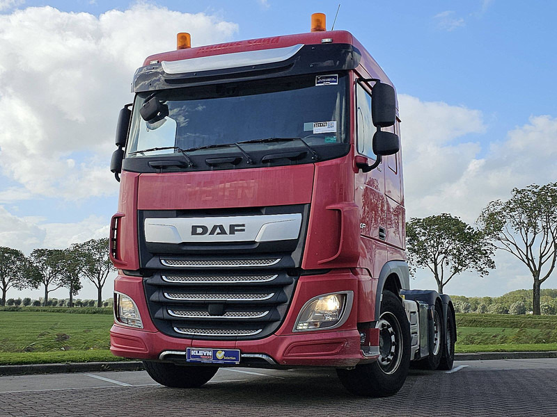 DAF XF 530 SPACECAB 6X2 FTG PTO - Τράκτορας: φωτογραφία 1 DAF XF 530 SPACECAB 6X2 FTG PTO - Τράκτορας: φωτογραφία 1