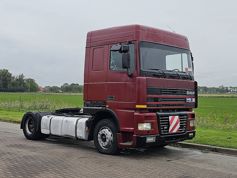 DAF XF 95.380 SPACECAB EURO 2 - Τράκτορας: φωτογραφία 5 DAF XF 95.380 SPACECAB EURO 2 - Τράκτορας: φωτογραφία 5