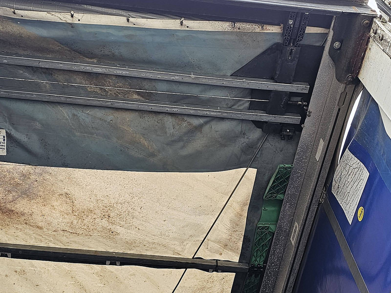 Επικαθήμενο κουρτίνα Krone SD27C: φωτογραφία 11 Επικαθήμενο κουρτίνα Krone SD27C: φωτογραφία 11