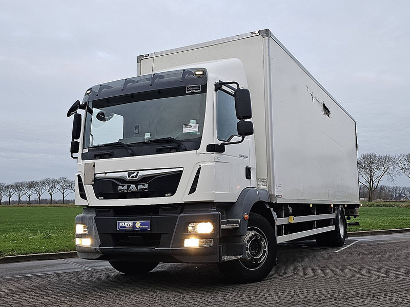 MAN 18.250 TGM AIRCO TAILLIFT - Φορτηγό κόφα: φωτογραφία 1 MAN 18.250 TGM AIRCO TAILLIFT - Φορτηγό κόφα: φωτογραφία 1