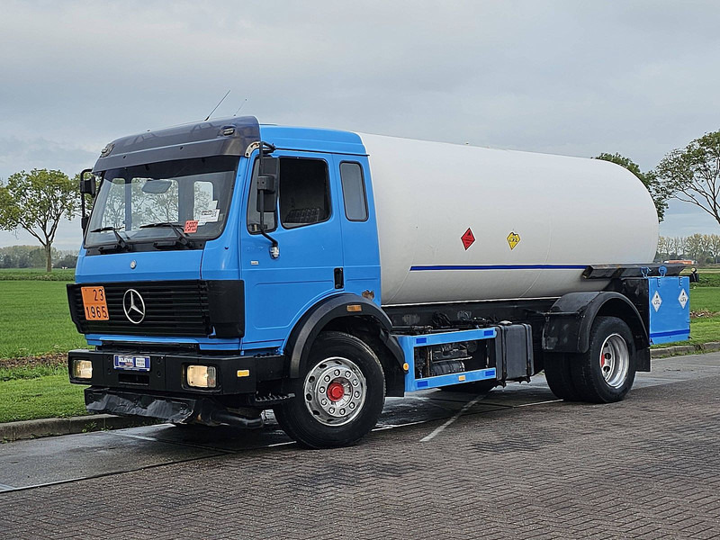 Mercedes-Benz 1722 LPG GAS TANK - Φορτηγό βυτιοφόρο: φωτογραφία 2 Mercedes-Benz 1722 LPG GAS TANK - Φορτηγό βυτιοφόρο: φωτογραφία 2