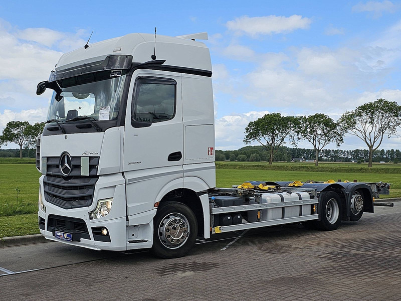 Mercedes-Benz ACTROS 2545 LS - Φορτηγό μεταφοράς εμπορευματοκιβωτίων/ Κινητό αμάξωμα: φωτογραφία 2 Mercedes-Benz ACTROS 2545 LS - Φορτηγό μεταφοράς εμπορευματοκιβωτίων/ Κινητό αμάξωμα: φωτογραφία 2