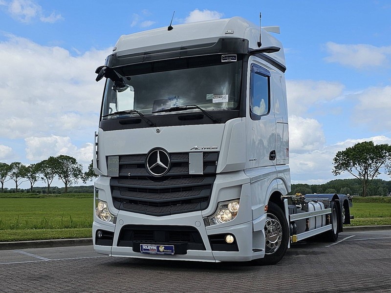Mercedes-Benz ACTROS 2545 LS - Φορτηγό μεταφοράς εμπορευματοκιβωτίων/ Κινητό αμάξωμα: φωτογραφία 1 Mercedes-Benz ACTROS 2545 LS - Φορτηγό μεταφοράς εμπορευματοκιβωτίων/ Κινητό αμάξωμα: φωτογραφία 1