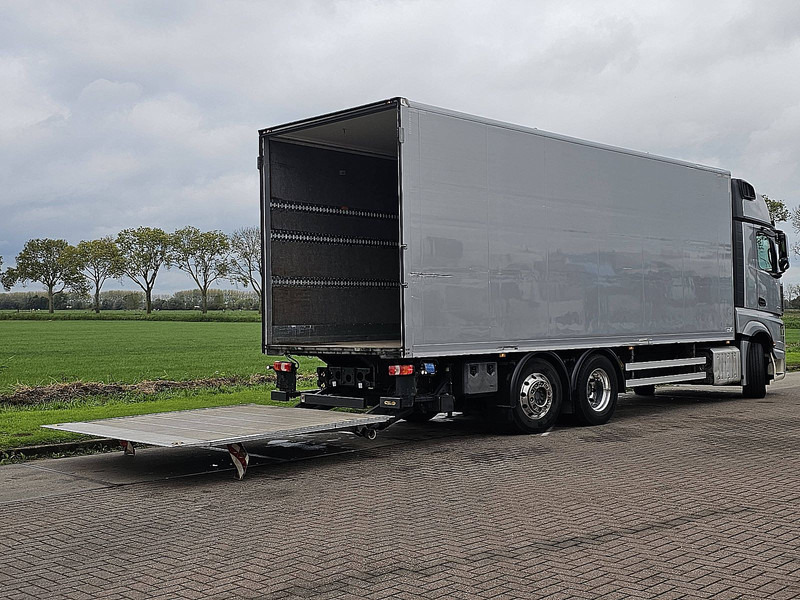 Mercedes-Benz ACTROS 2645 6X2*4 RET. 3T LIFT - Φορτηγό κόφα: φωτογραφία 3 Mercedes-Benz ACTROS 2645 6X2*4 RET. 3T LIFT - Φορτηγό κόφα: φωτογραφία 3