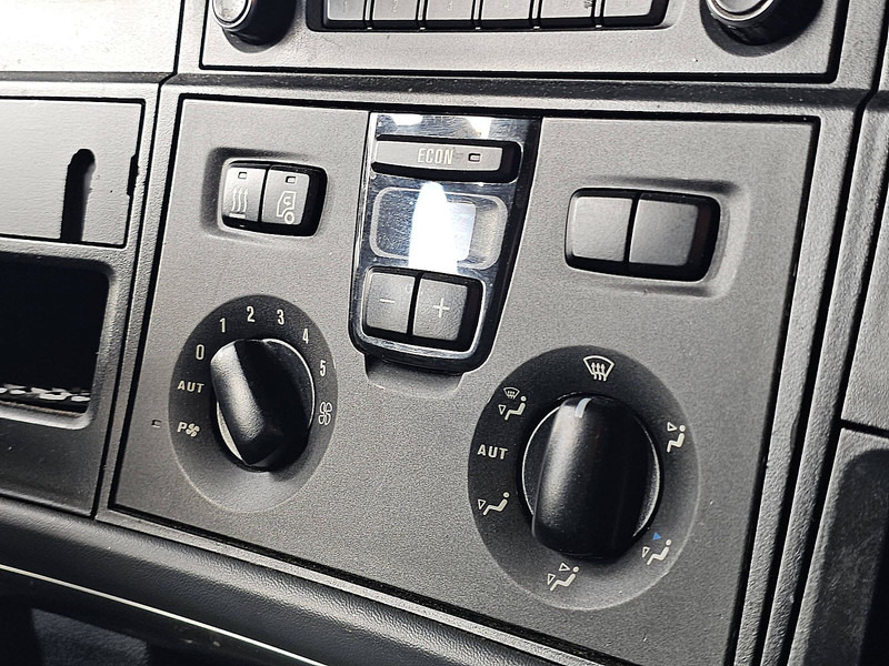 Τράκτορας Scania R490: φωτογραφία 12 Τράκτορας Scania R490: φωτογραφία 12