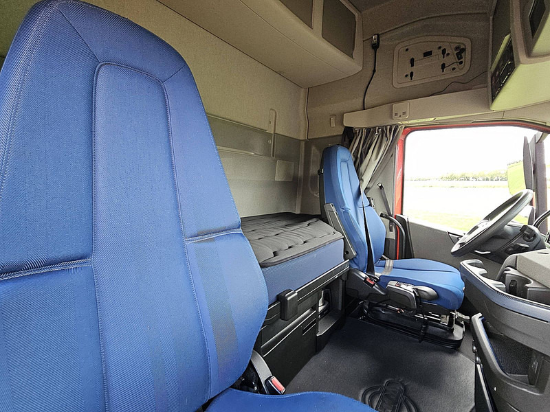 Τράκτορας Volvo FH 460 XL 6X2 I-SAVE LED: φωτογραφία 15