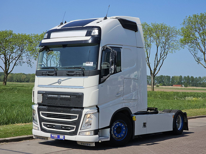 Volvo FH 500 XL 2X TANK SKIRTS - Τράκτορας: φωτογραφία 2 Volvo FH 500 XL 2X TANK SKIRTS - Τράκτορας: φωτογραφία 2