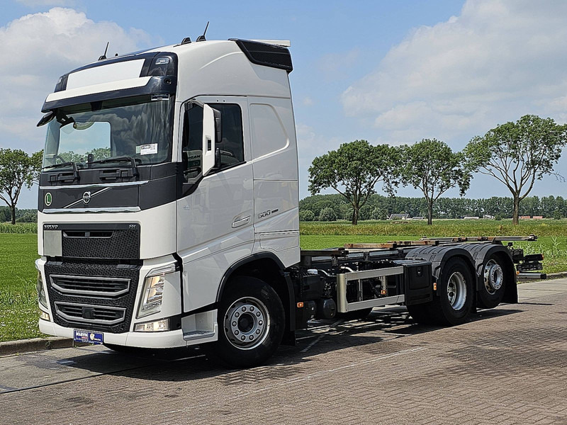 Volvo FH 500 - Φορτηγό μεταφοράς εμπορευματοκιβωτίων/ Κινητό αμάξωμα: φωτογραφία 2 Volvo FH 500 - Φορτηγό μεταφοράς εμπορευματοκιβωτίων/ Κινητό αμάξωμα: φωτογραφία 2