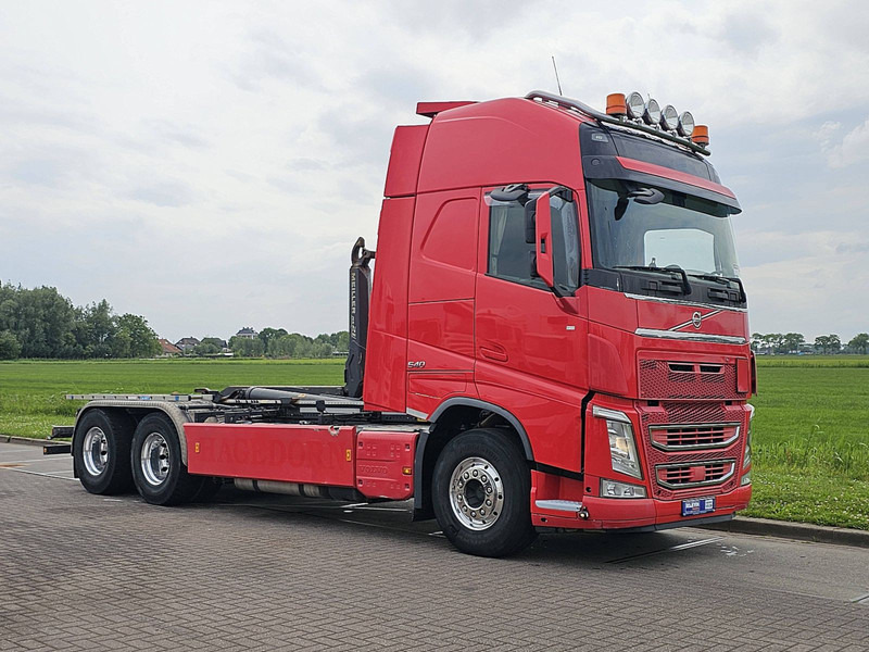 Volvo FH 540 6X4 LIFTING BOOGIE - Φορτηγό φόρτωσης γάντζου: φωτογραφία 5 Volvo FH 540 6X4 LIFTING BOOGIE - Φορτηγό φόρτωσης γάντζου: φωτογραφία 5