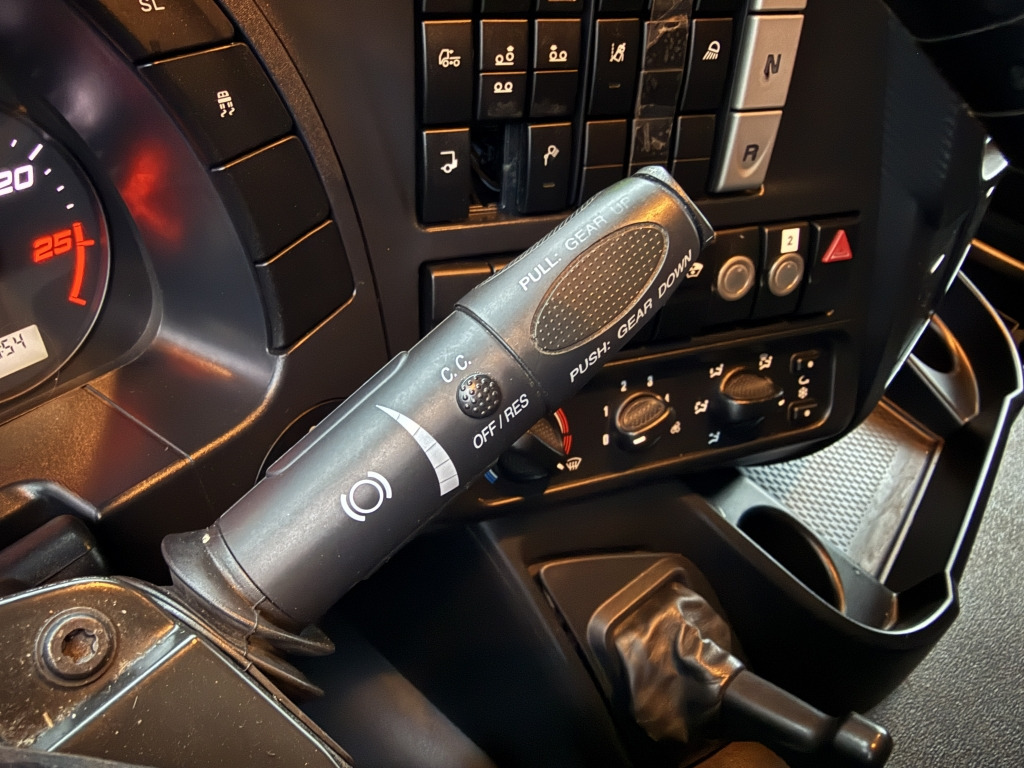 Iveco Stralis AT260S46 Klima Carrier Supra550 Tiefkühl - Φορτηγό ψυγείο: φωτογραφία 2 Iveco Stralis AT260S46 Klima Carrier Supra550 Tiefkühl - Φορτηγό ψυγείο: φωτογραφία 2