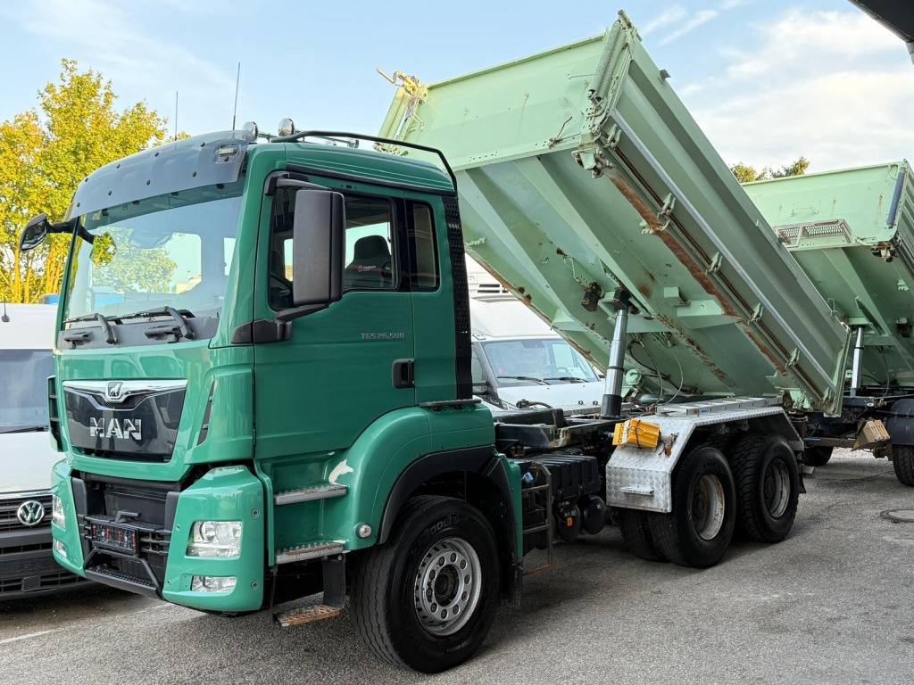 MAN TGS 26.500 6x4 12m³ Kipper Retarder NAVI 1.Hand - Φορτηγό ανατρεπόμενο: φωτογραφία 1 MAN TGS 26.500 6x4 12m³ Kipper Retarder NAVI 1.Hand - Φορτηγό ανατρεπόμενο: φωτογραφία 1