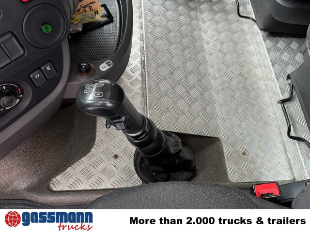 DAF XF 410 FA 4x2, Fahrschule, 2x AHK, 6 Sitze - Φορτηγό με ανοιχτή καρότσα: φωτογραφία 5 DAF XF 410 FA 4x2, Fahrschule, 2x AHK, 6 Sitze - Φορτηγό με ανοιχτή καρότσα: φωτογραφία 5