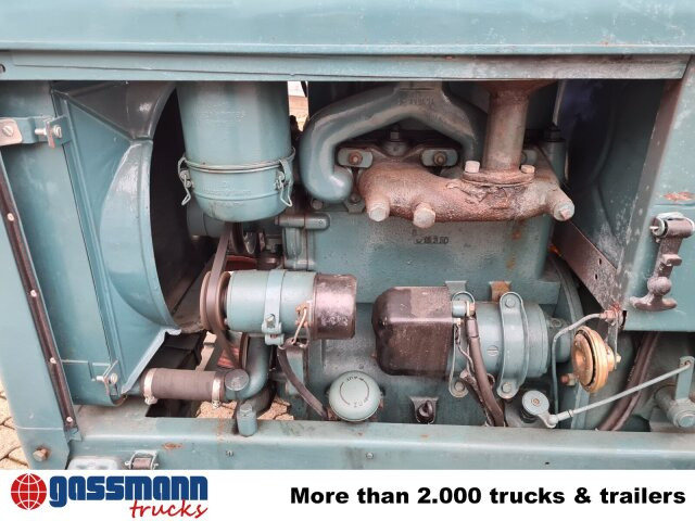 Hanomag HANOMAG - R 27 - Τρακτέρ: φωτογραφία 3 Hanomag HANOMAG - R 27 - Τρακτέρ: φωτογραφία 3