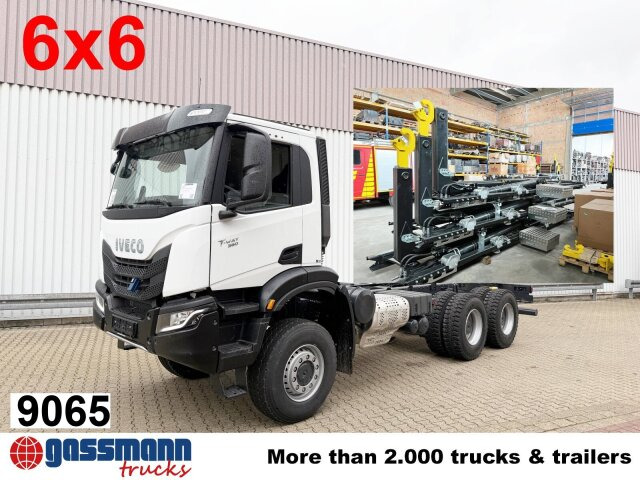 Iveco T-Way 360 6x6 - Φορτηγό φόρτωσης γάντζου: φωτογραφία 1 Iveco T-Way 360 6x6 - Φορτηγό φόρτωσης γάντζου: φωτογραφία 1