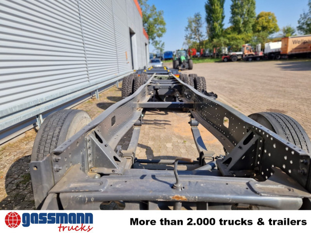 Iveco Trakker AD260T45 6x4, BRANDSCHADEN FAHRERHAUS! - Φορτηγό σασί: φωτογραφία 2 Iveco Trakker AD260T45 6x4, BRANDSCHADEN FAHRERHAUS! - Φορτηγό σασί: φωτογραφία 2