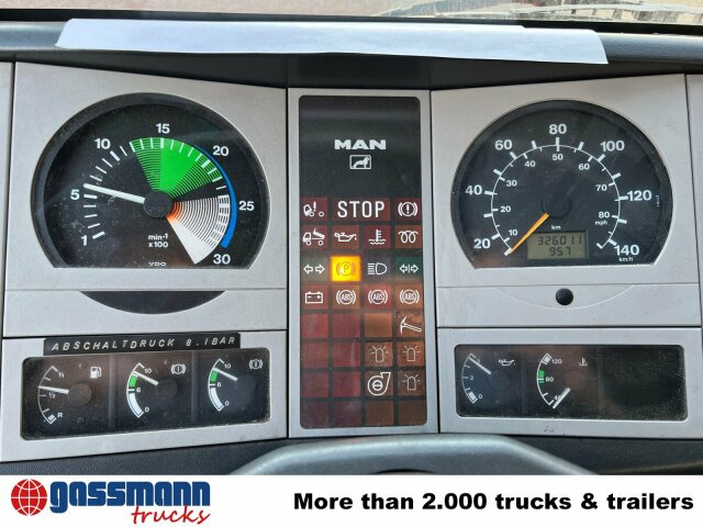 MAN 10.224 LC 4x2 BB Doka, LHF 16/12, 6-Zylinder - Πυροσβεστικό όχημα: φωτογραφία 5 MAN 10.224 LC 4x2 BB Doka, LHF 16/12, 6-Zylinder - Πυροσβεστικό όχημα: φωτογραφία 5